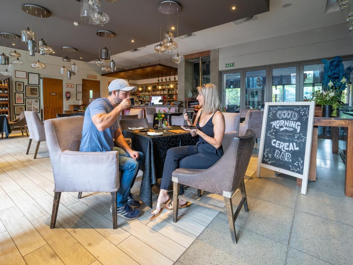 Menlyn Boutique Hotel Pretoria Exterior photo The restaurant