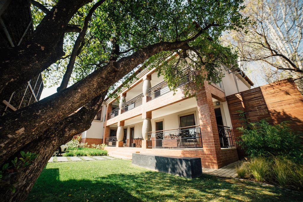 Menlyn Boutique Hotel Pretoria Exterior photo The house of the Rector of the University of La Plata